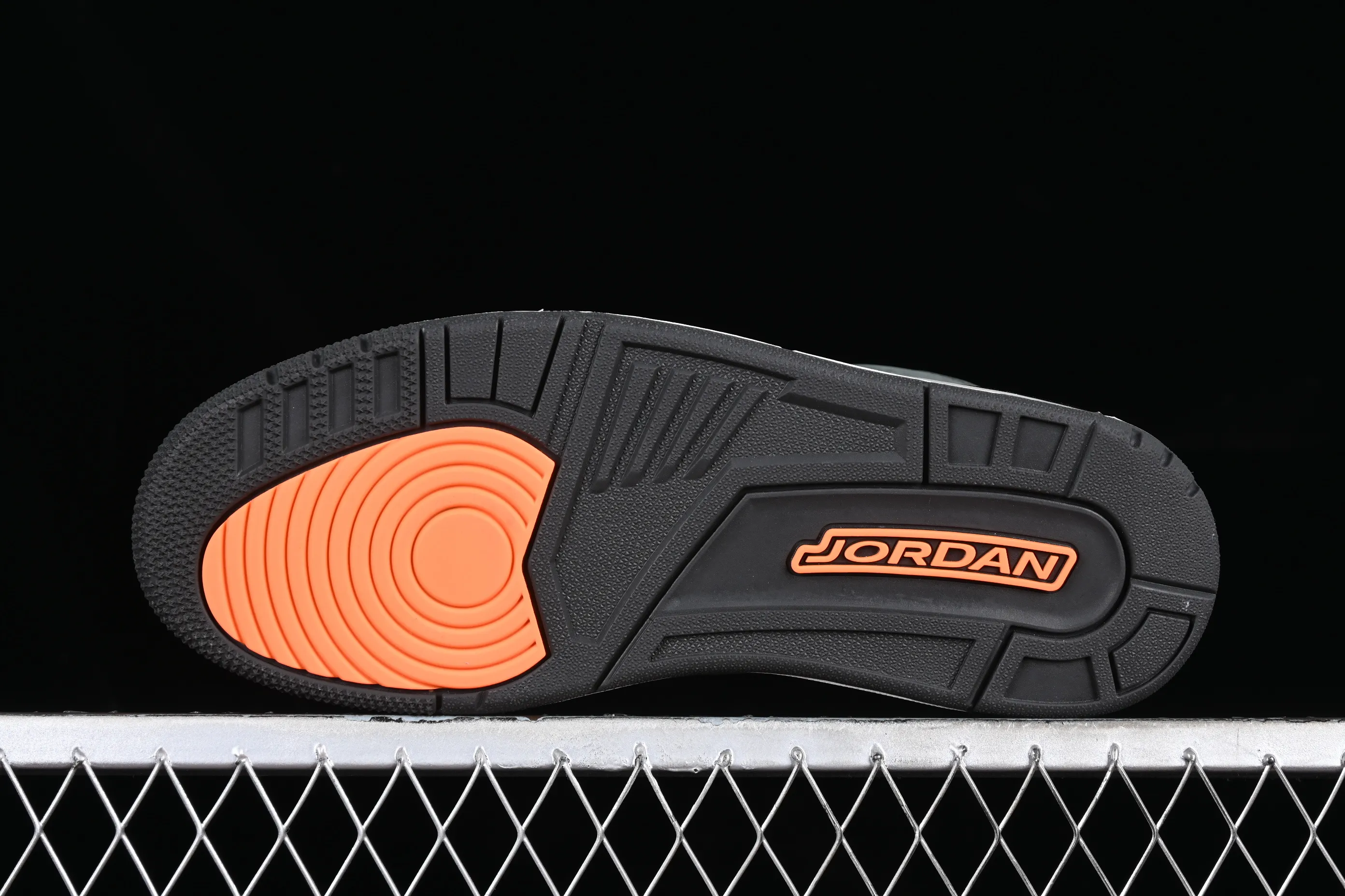 All categories Air Jordan Jordan series basketball shoes Air Jordan 3 LW version Air Jordan 3 Retro "Fear" AJ3 Joe 3 fear dark gray CT8532-080